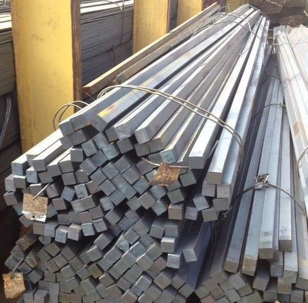 Горячекатаный квадрат 30 Ст3